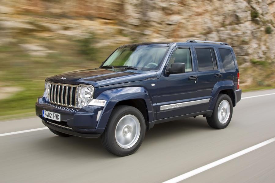  Jeep Cherokee 2008 года  (фото 19 из 161)